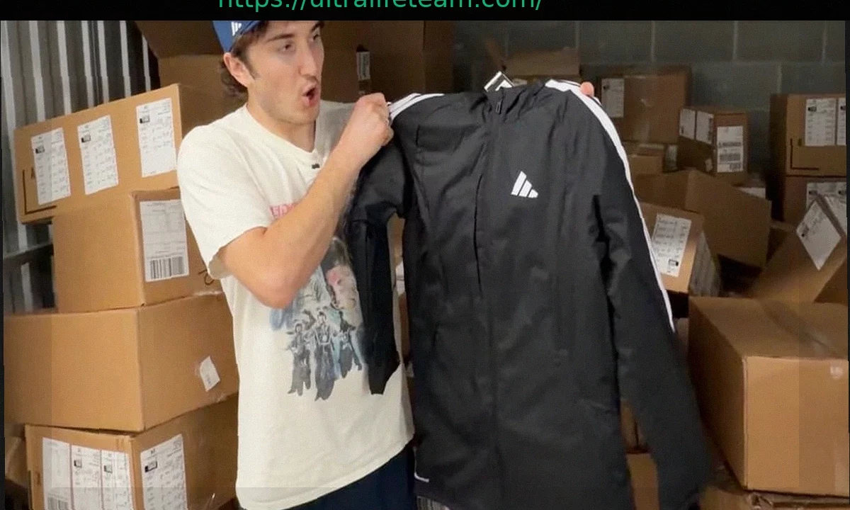 YouTuber Encuentra Ropa Adidas por $120,000 en Trastero Abandonado Comprado por $2,210